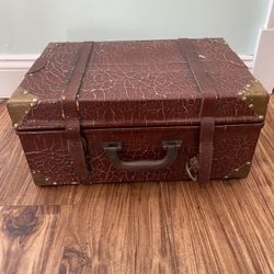 Distressed Trunk