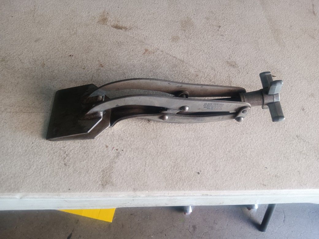 Clark Feather Valve Compressor Tool