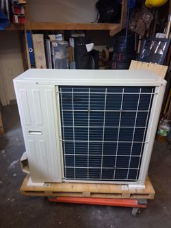 Air conditioner compressor
