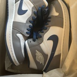 Jordan Shoes GREAT Christmas 🎄 Gift 🎁 