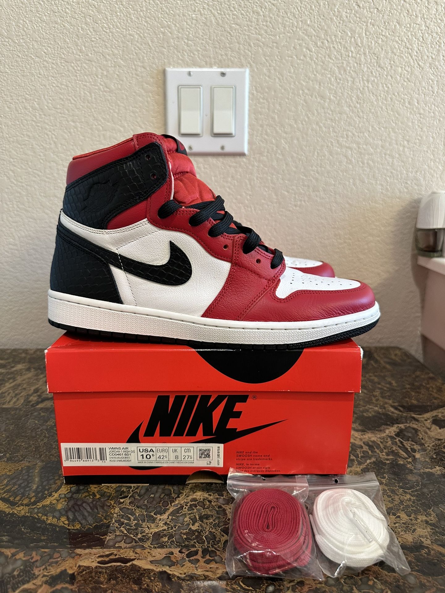 Jordan 1 High Satin Snake Chicago