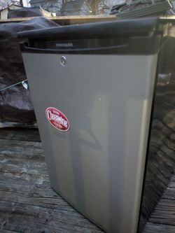 Small Refrigerator With Freezer