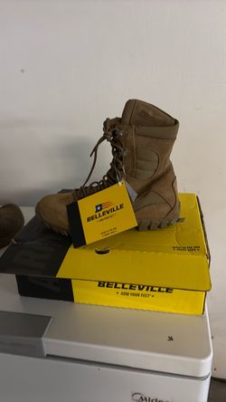 9.5 Brown Boots