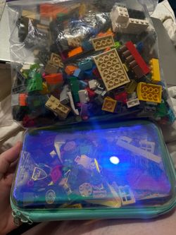 Legos random