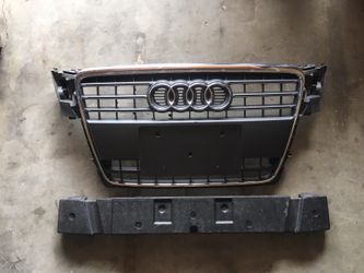 Audi A4 B8 Grill and shock absorber
