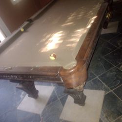 Pool Table!The Real Deal!