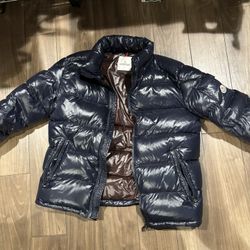 Moncler Puffer Jacket Size XL