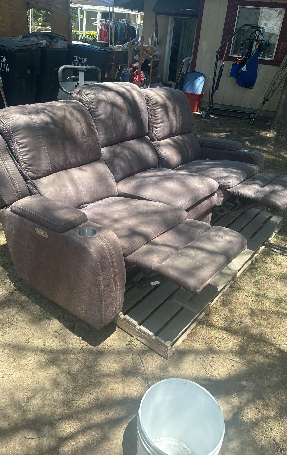 75$ Power Reclining