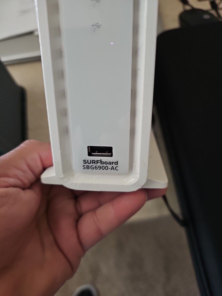 ARRIS Surfboard SBG6900-AC Cable Modem