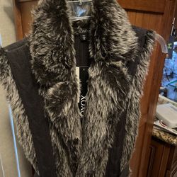 Chaleco De Macys Nuevo Size M 