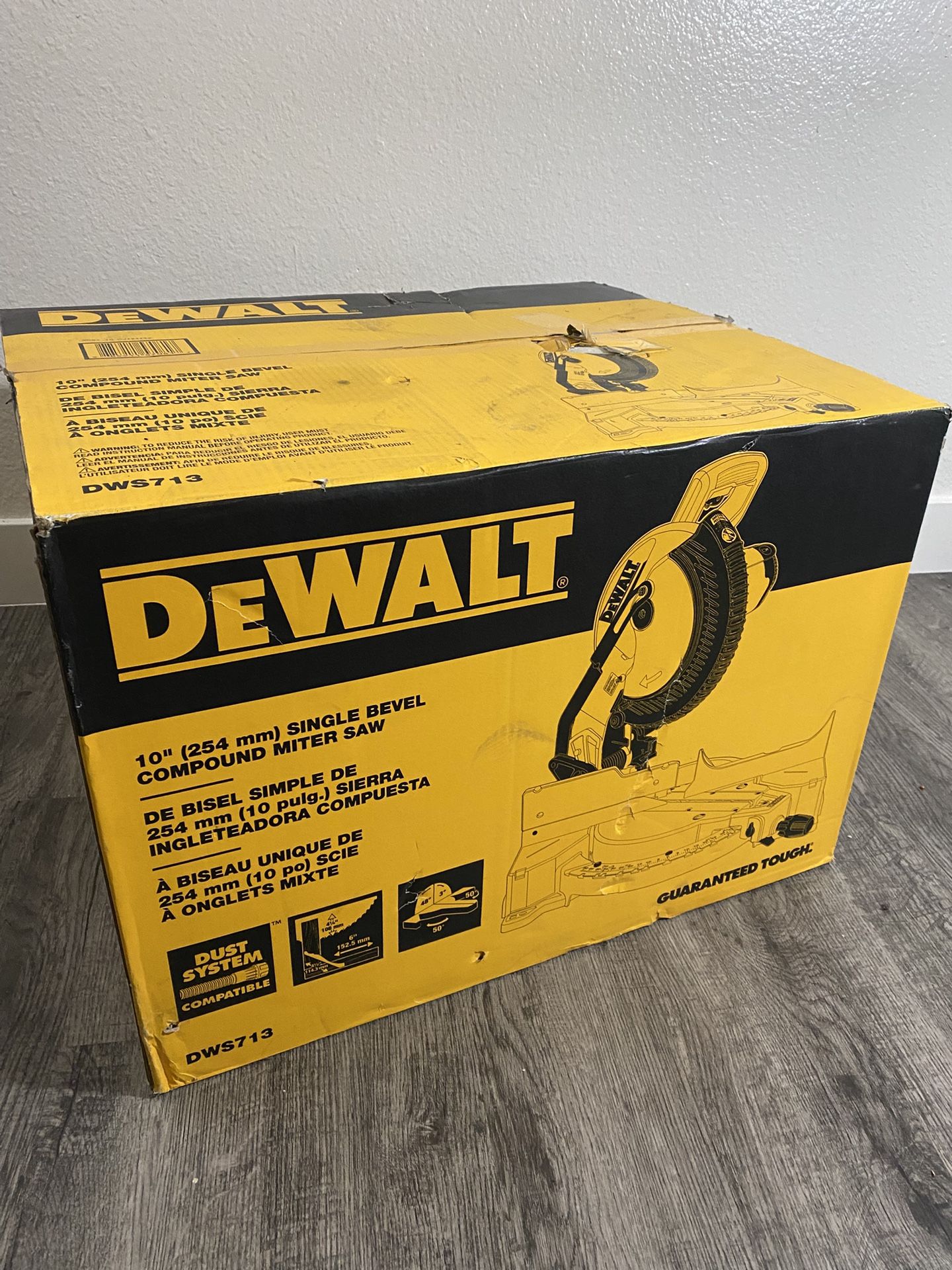 DeWALT 10” Single Bevel Compound Miter Saw