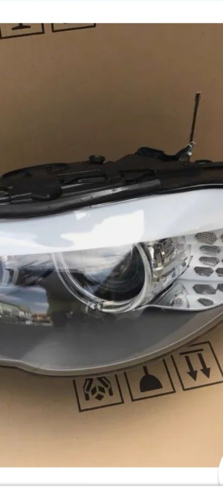 2013 BMW 535i Xdrive and 528i Driver Side Headlight In Excellent Working Condition $300 Obo