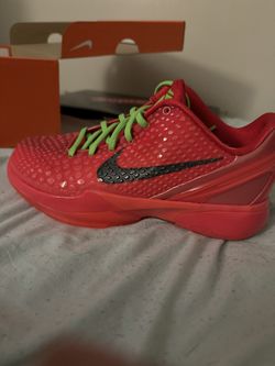 Kobe 8 Reverse Grinches