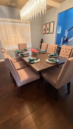 Dining Table & Chairs