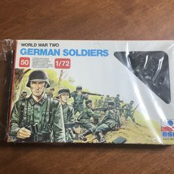 Vintage ESCI German Soldiers