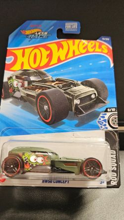 Hot Wheels Hunter Green HW50 Concept Rod Squad Package slightly damaged in storage