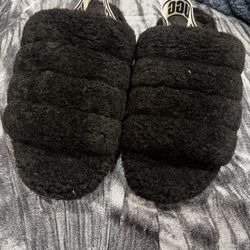 Ugg slides