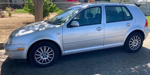 2003 Volkswagen Golf