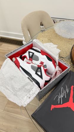 Nike Jordan 4