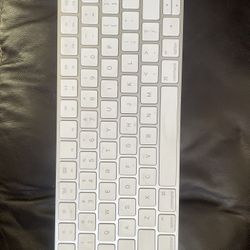 Apple Magic Keyboard A1644