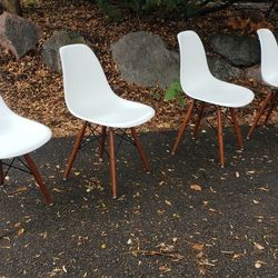 4 Mid modern Century MCM Dining Kitchen Chairs 