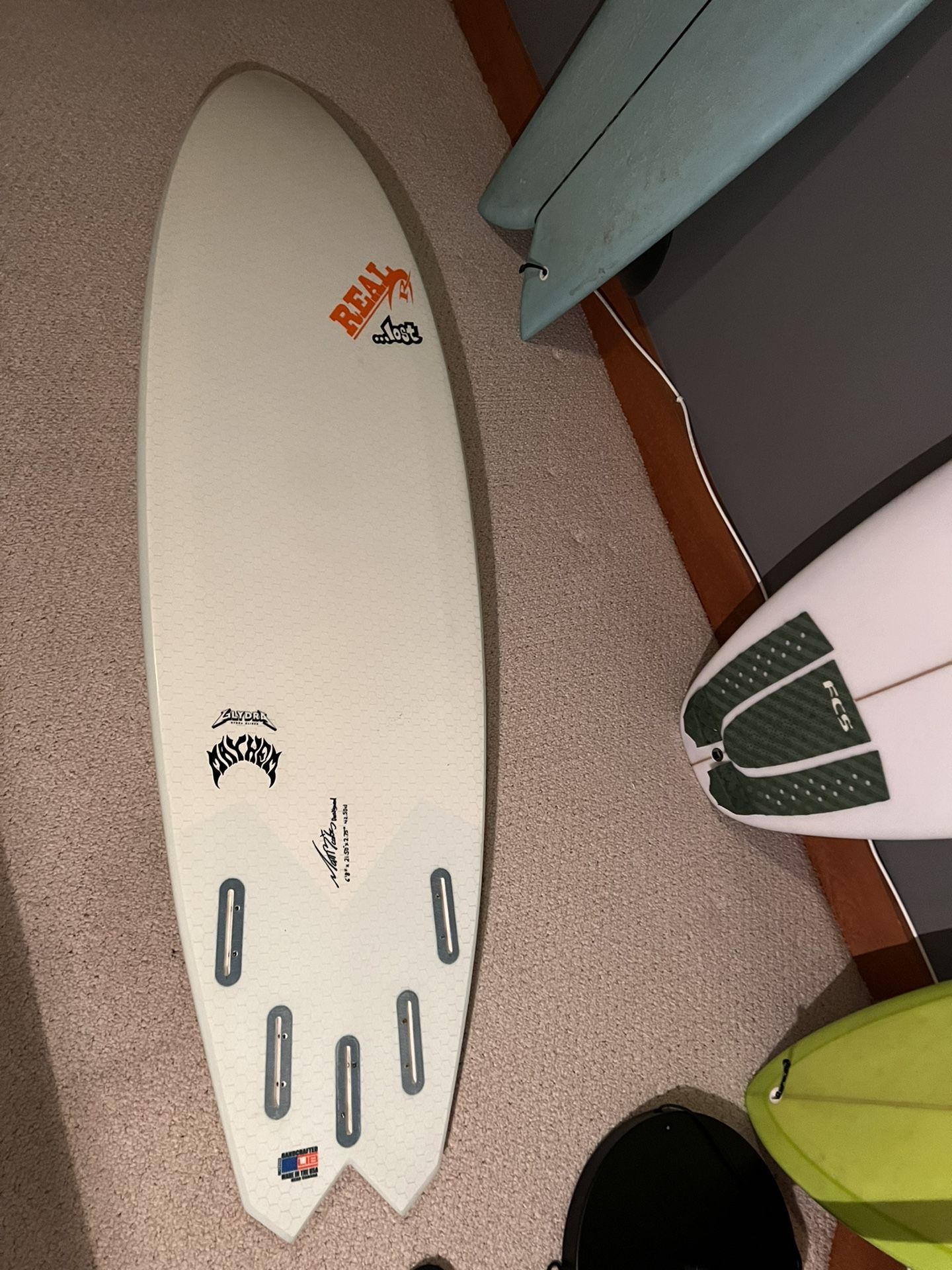 Surfboard 