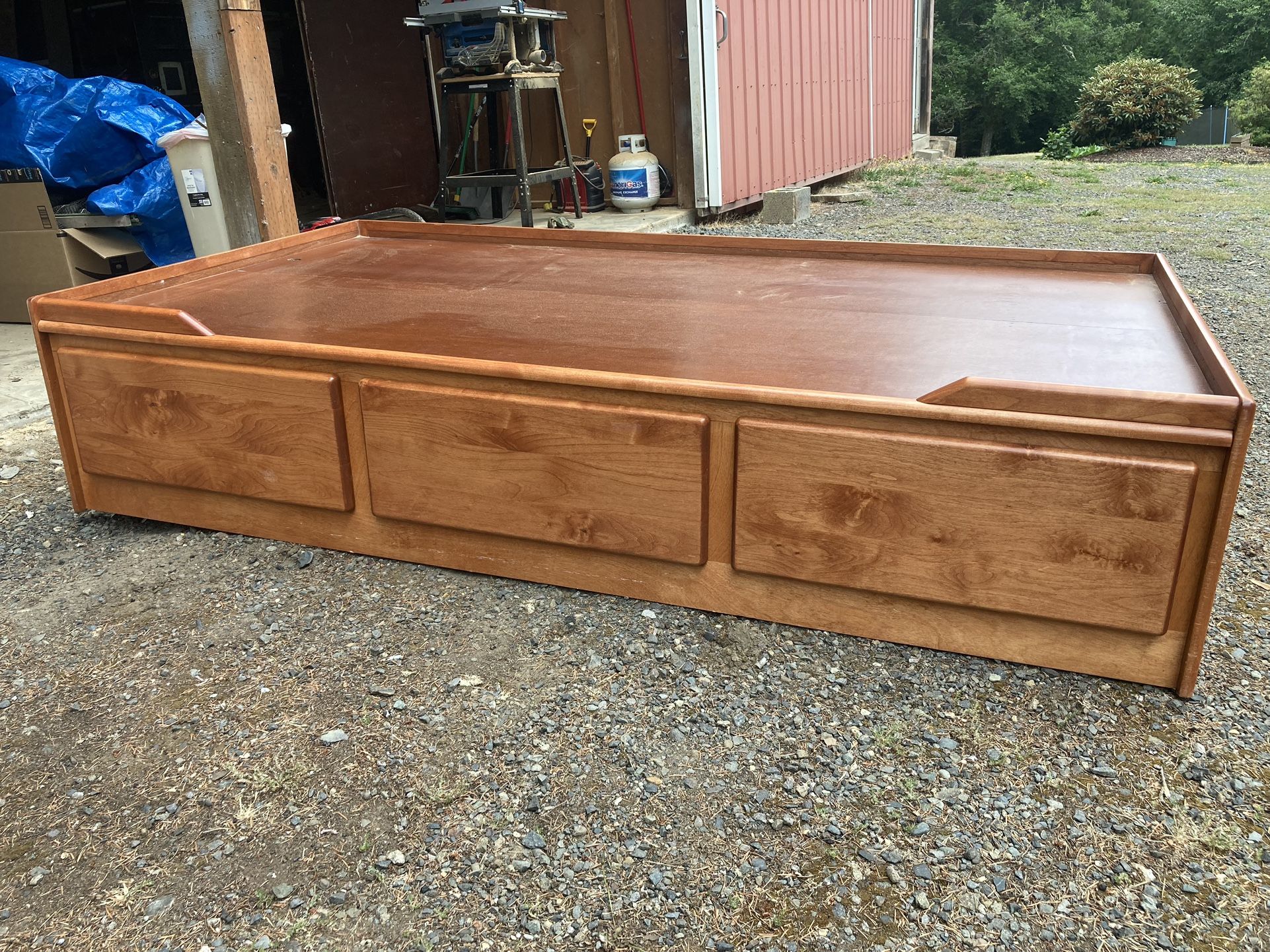 Twin Bed With Drawers