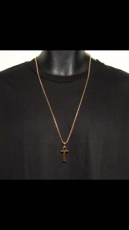 18k Platted Gold Chain +18k Platted Gold Pendant