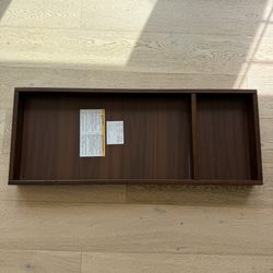 DaVinci Universal Wide Changing Tray in Walnut