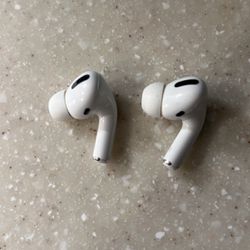2 Right airpod pros