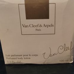 Van Cleef & Arpels Perfumed Body Lotion 