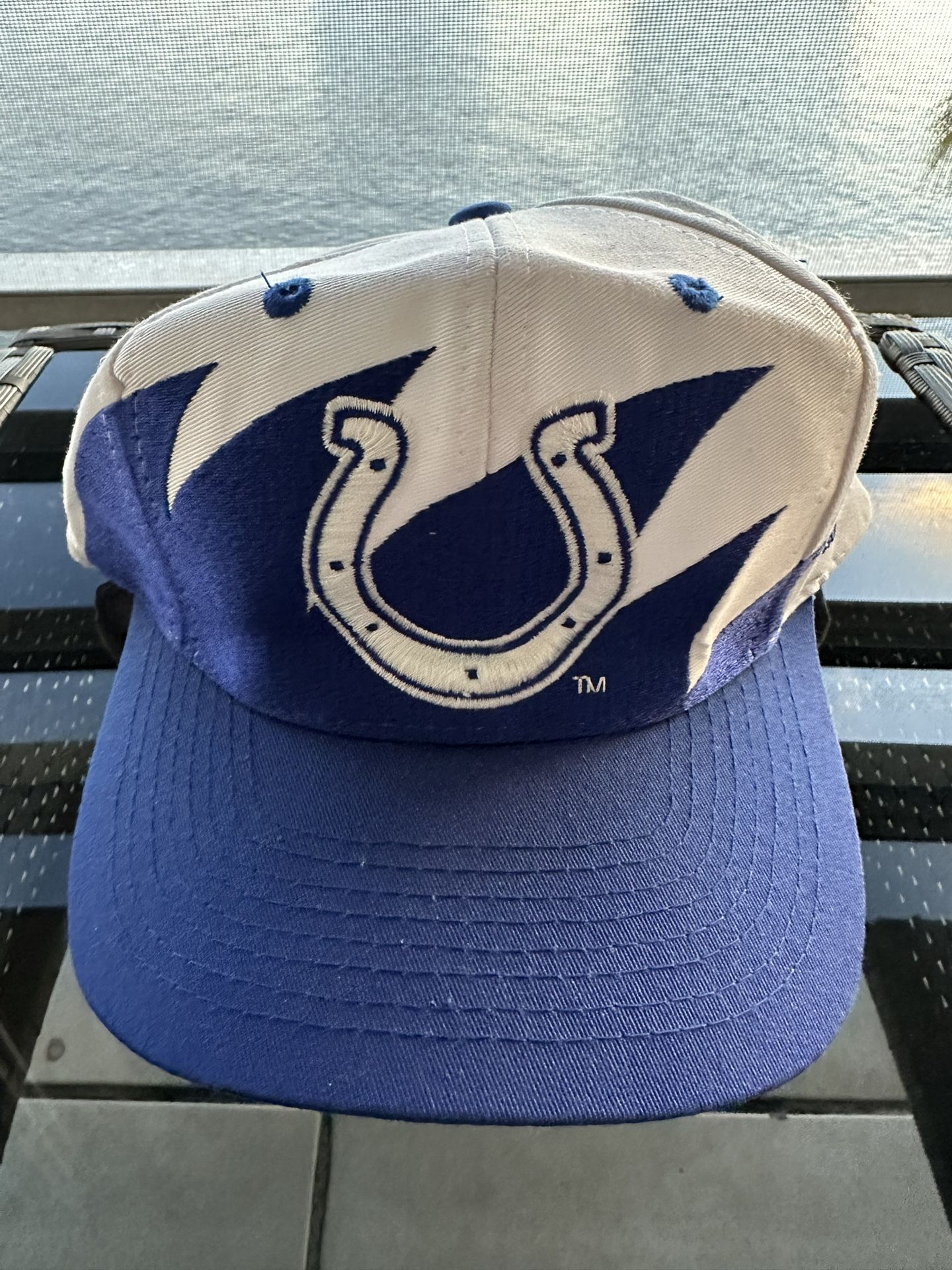 Vintage 90s Logoathletic Indianapolis Colts Sharktooth SnapBack Hat NEW
