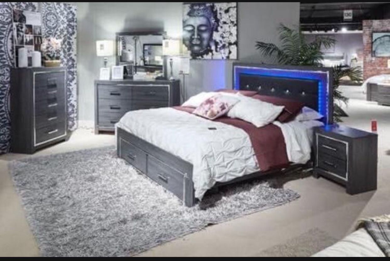 Lodanna Gray LED Headboard , Footboard With Storage Panel Bed Queen Size πππ Brand New π― Showroom Available β