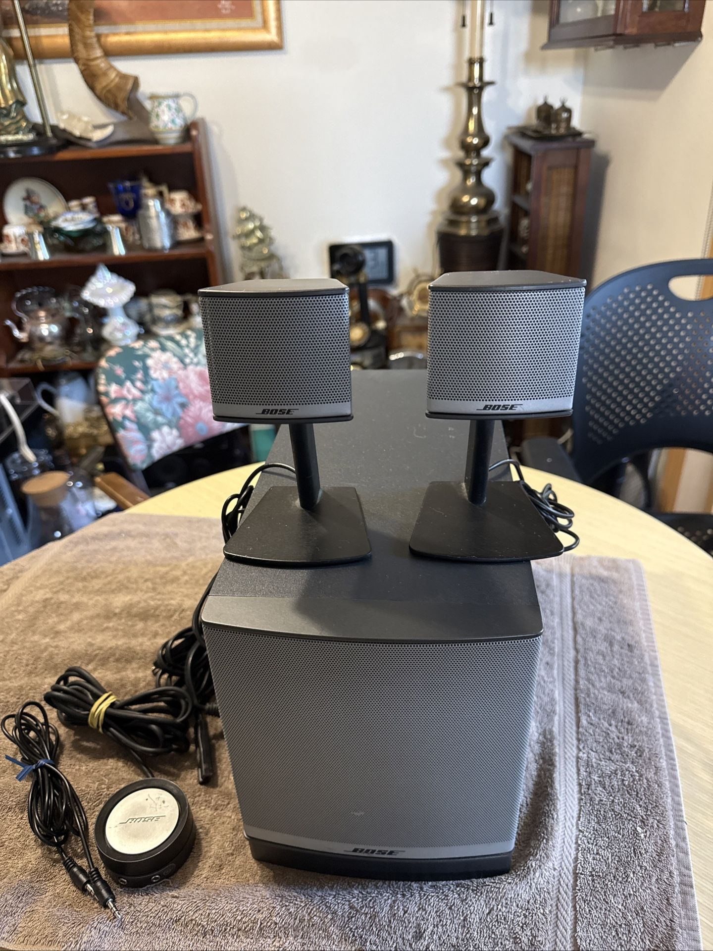 Bose Companion 3 Series II Multimedia Speaker System Complete.