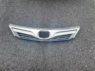 Toyota Camry LE front bumper