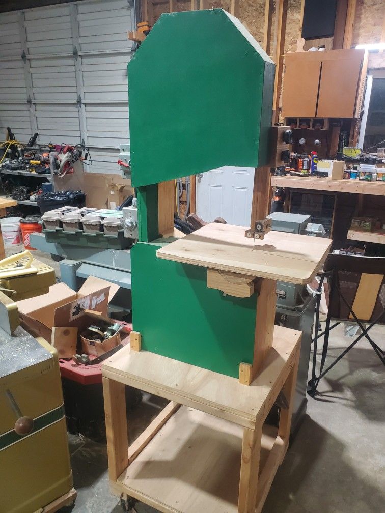 16" Wood Bandsaw