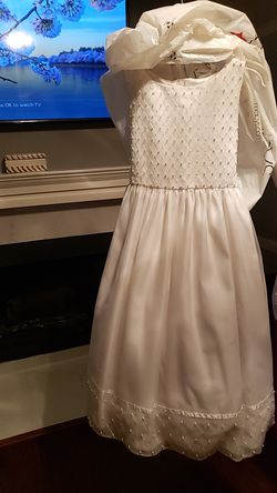 Size 10 kids easter/first communion dress.