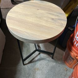 End Tables 2 Total