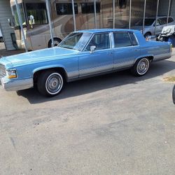 1992 Cadillac Brougham