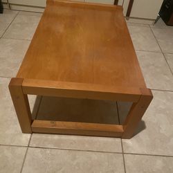 Coffee Table - Great Condition 