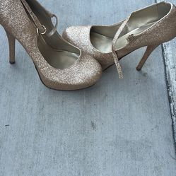Heels Gold