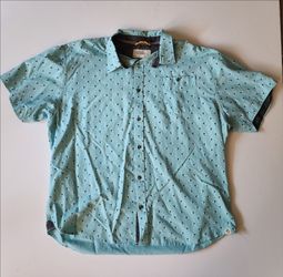 FREE PLANET Mens size XXL light blue green short sleeve button up collared shirt