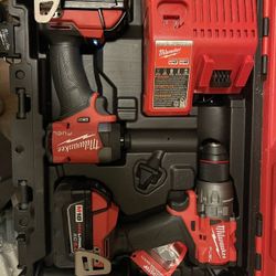 M18 FUEL 18V 2-Tool Combo Kit - Red 