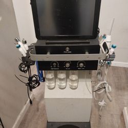 Hydrodermabrasion Machine With 7 Attachments 