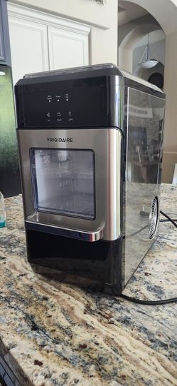 Frigidaire Ice Maker