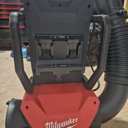 Milwaukee Backpack Blower 