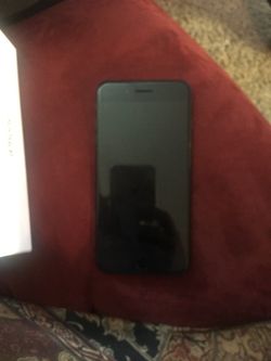 IPHONE 7 plus 256g unlocked att serious buyers only