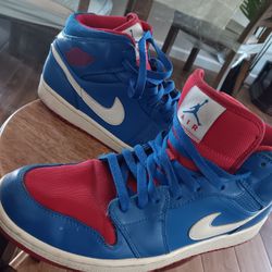 Nike Air Jordan's Men's Size 11
