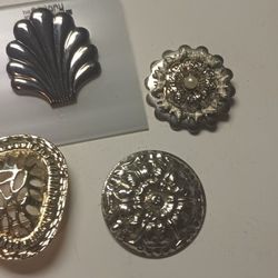 Vintage Lot 4 Brooches