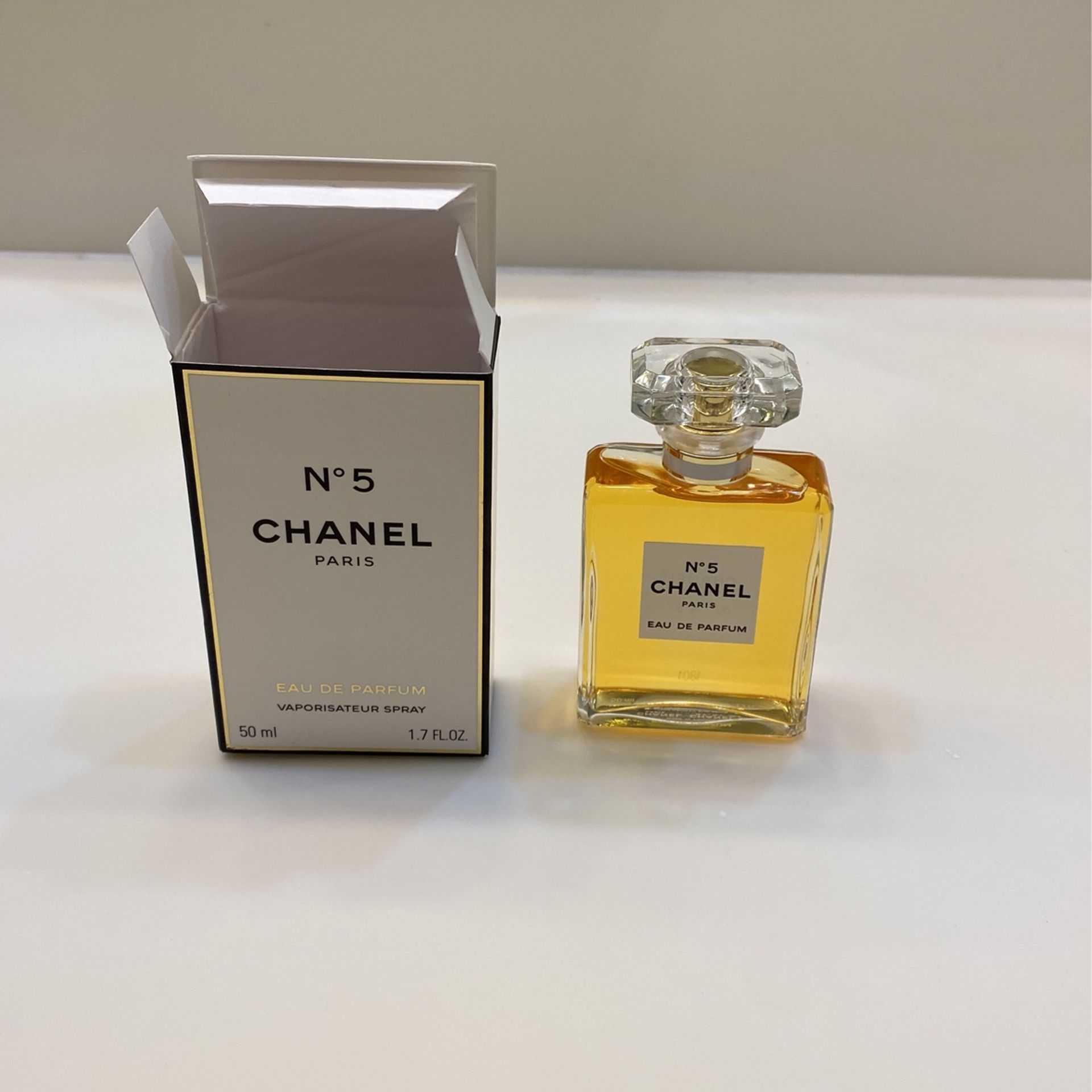 1.7oz Chanel No. 5 Eau de Parfum 